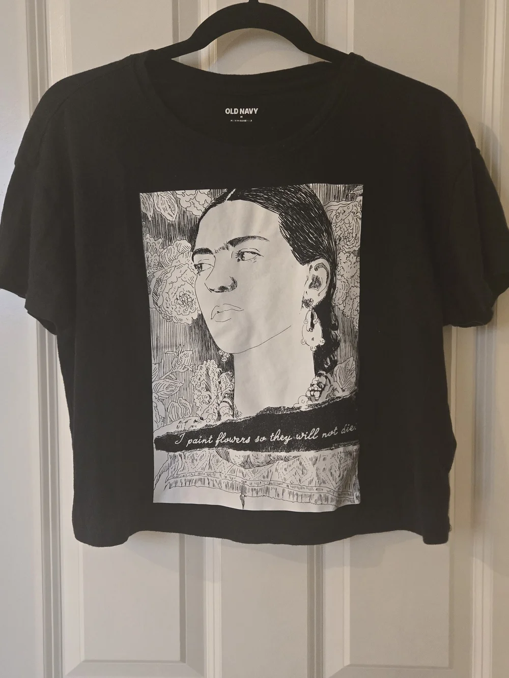 Old Navy Black Graphic Crop Tee with White Frida Illustration - Picture 2 of 4